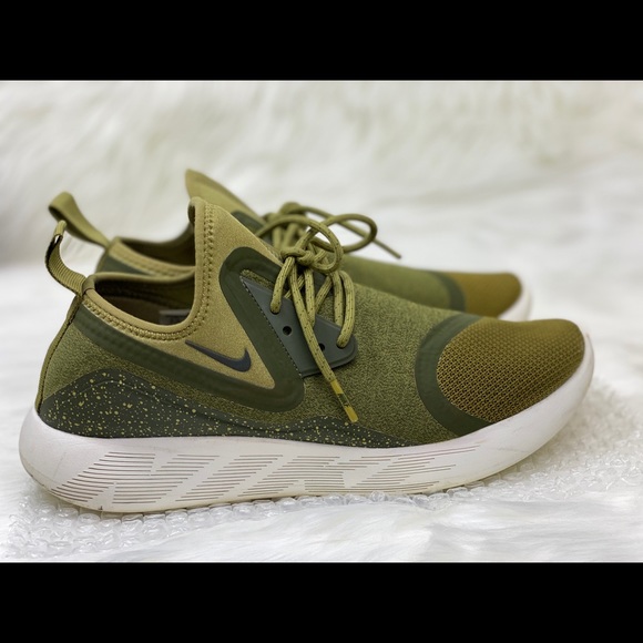 Nike
LUNARCHARGE ESSENTIAL 'CAMPER GREEN - Picture 7 of 11